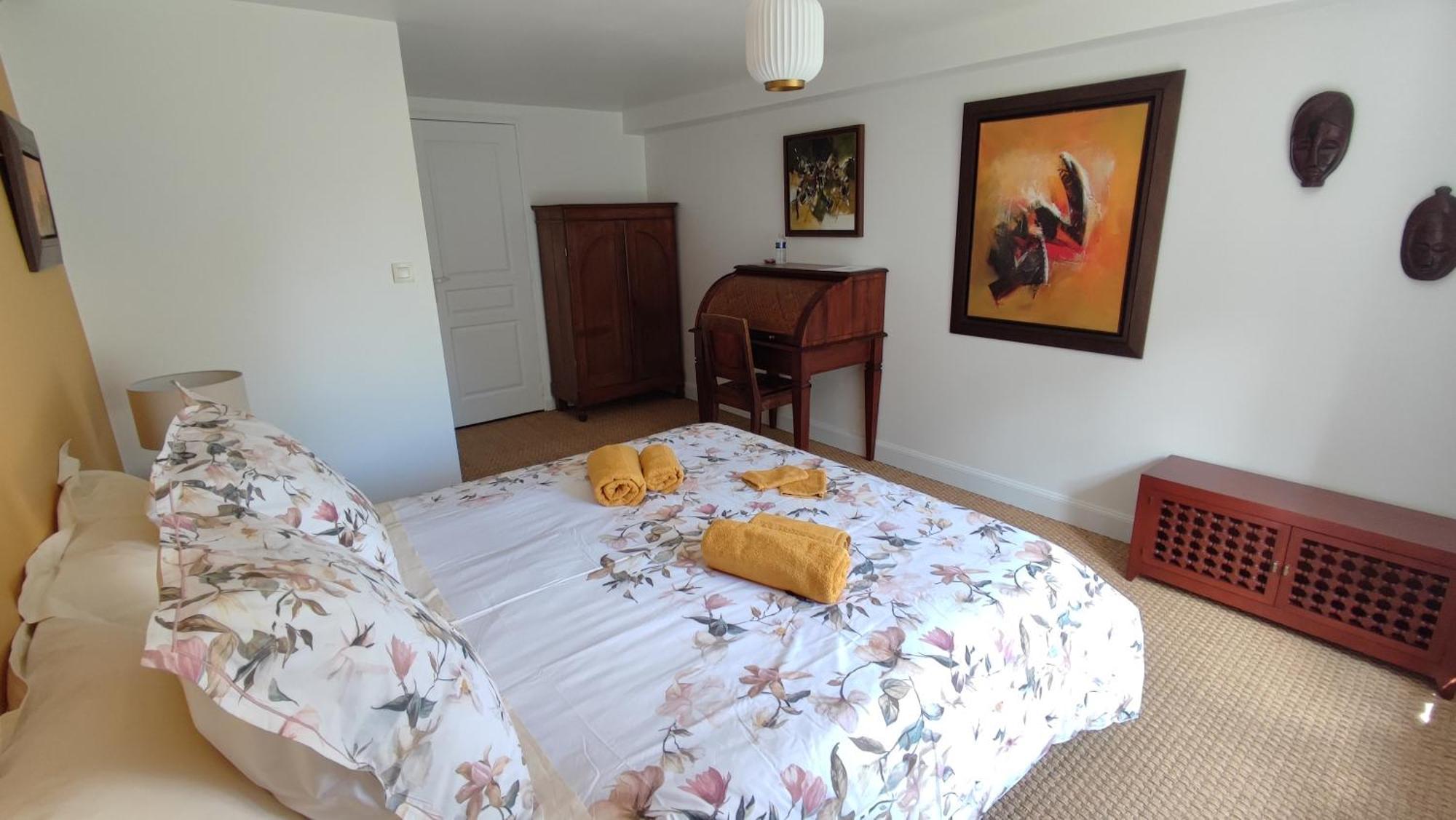 Le Moulin Grenon Bed & Breakfast Mézilles Dış mekan fotoğraf