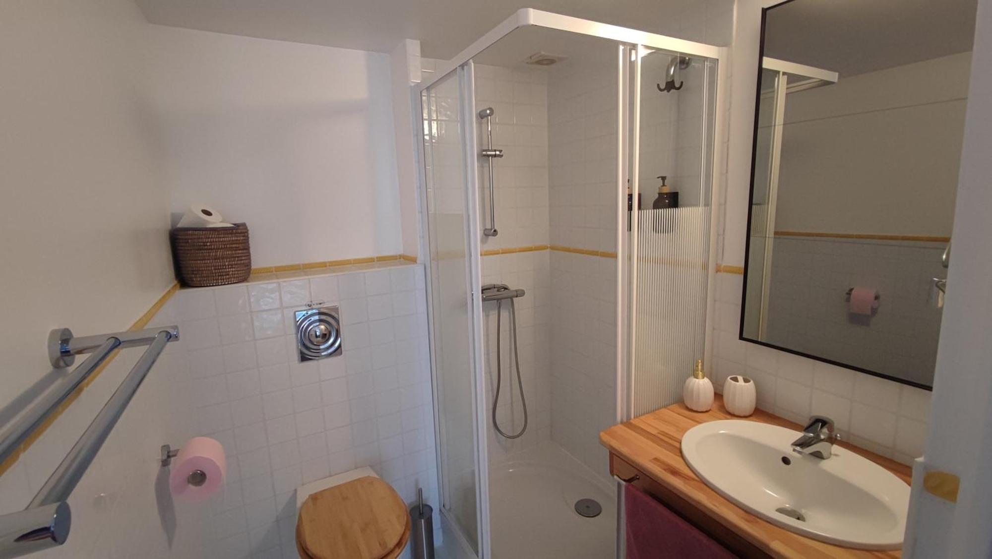 Le Moulin Grenon Bed & Breakfast Mézilles Dış mekan fotoğraf